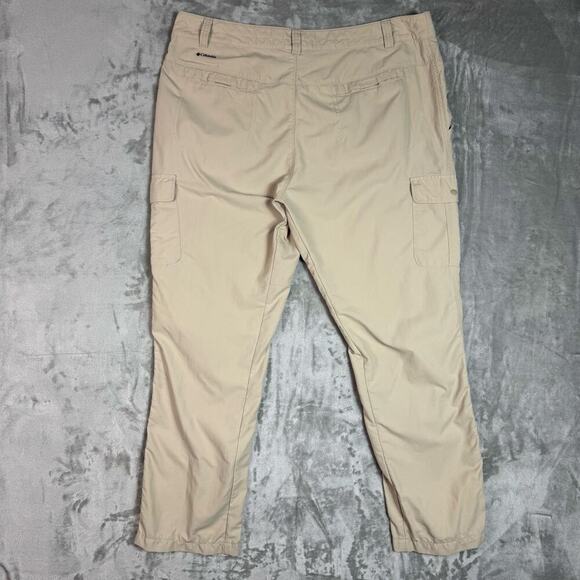 Columbia Women's Straight Leg Pants - Black and Tan - Picture 3 of 11